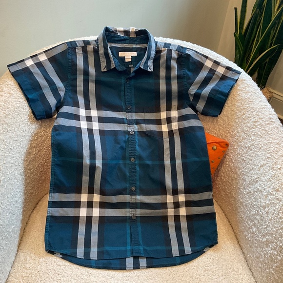 Burberry Boys Short Sleeve Plaid Button Up Shirt,Color Blue/White, Size 12Y